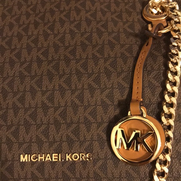 COPY - Authentic Michael Kors - Picture 3 of 8